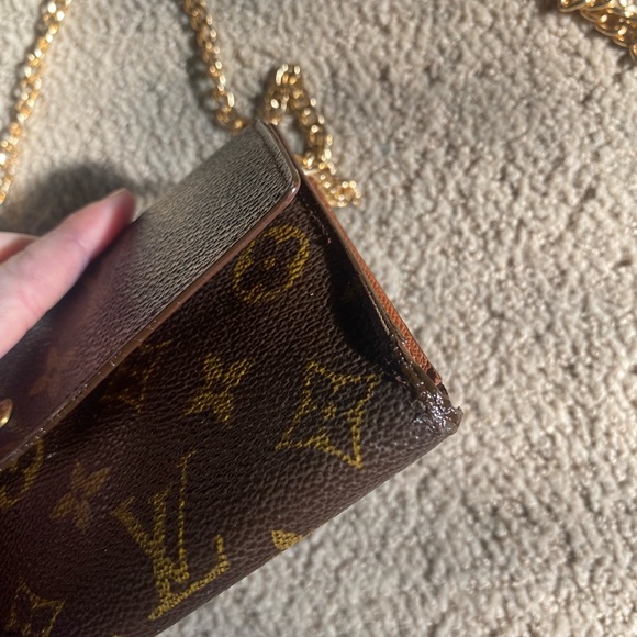 Louis Vuitton Classic monogram canvas International wallet on chain - Picture 3 of 11